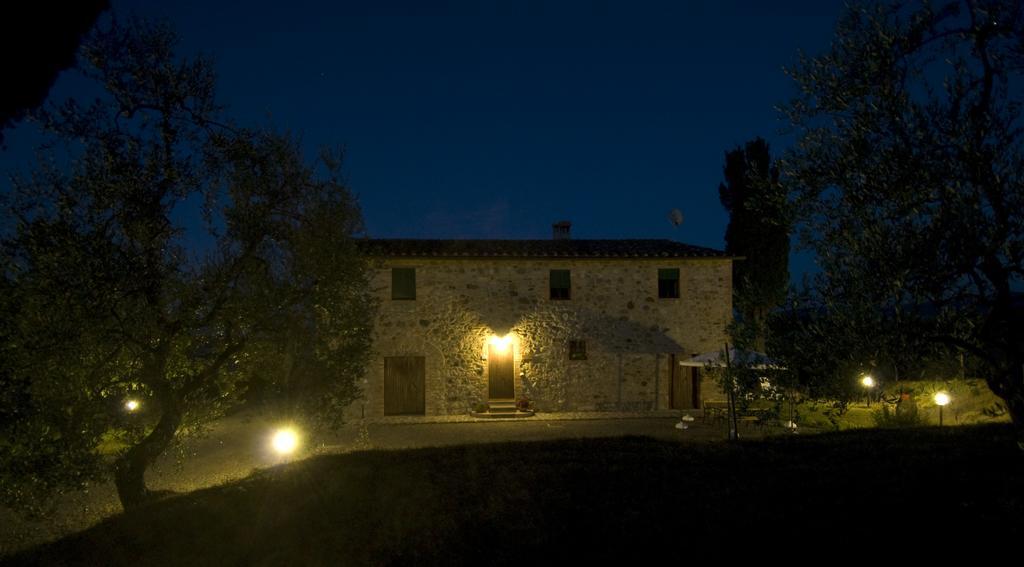 Apartamento Casa Il Ponte Chianni Habitación foto