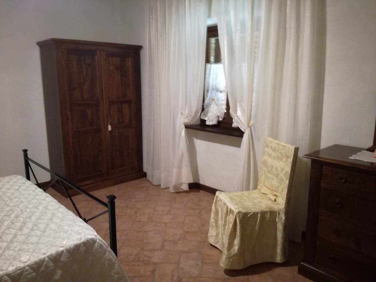 Apartamento Casa Il Ponte Chianni Exterior foto
