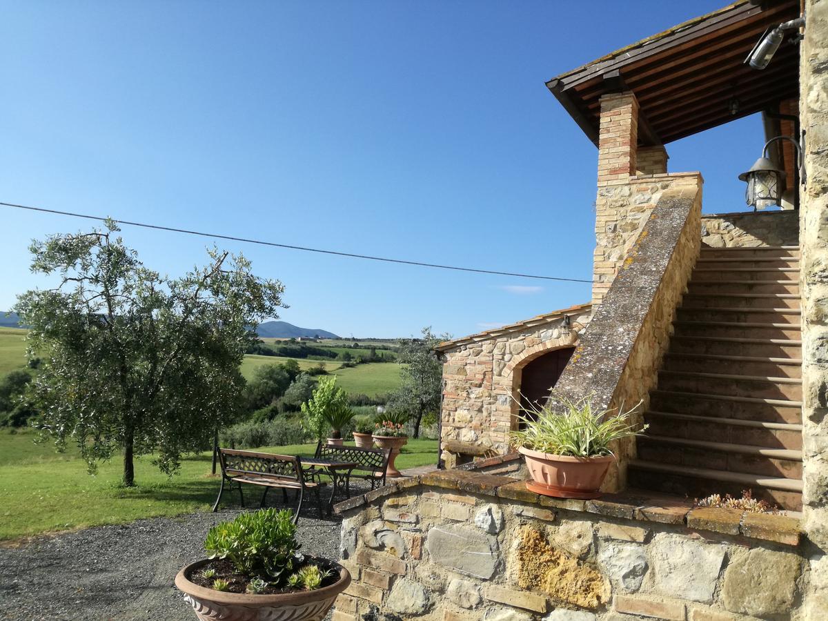 Apartamento Casa Il Ponte Chianni Exterior foto